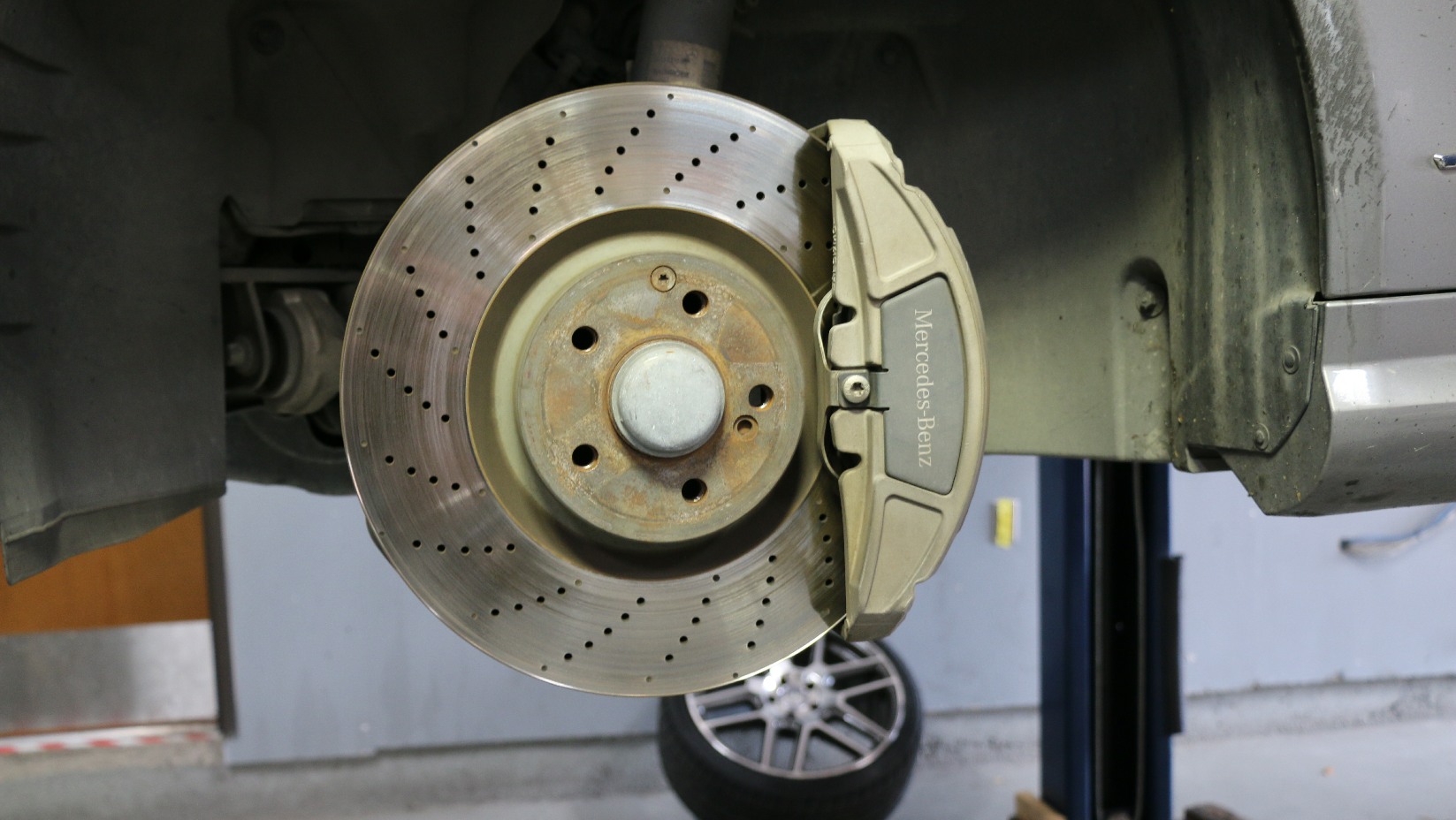 Mercedes brake inspection
